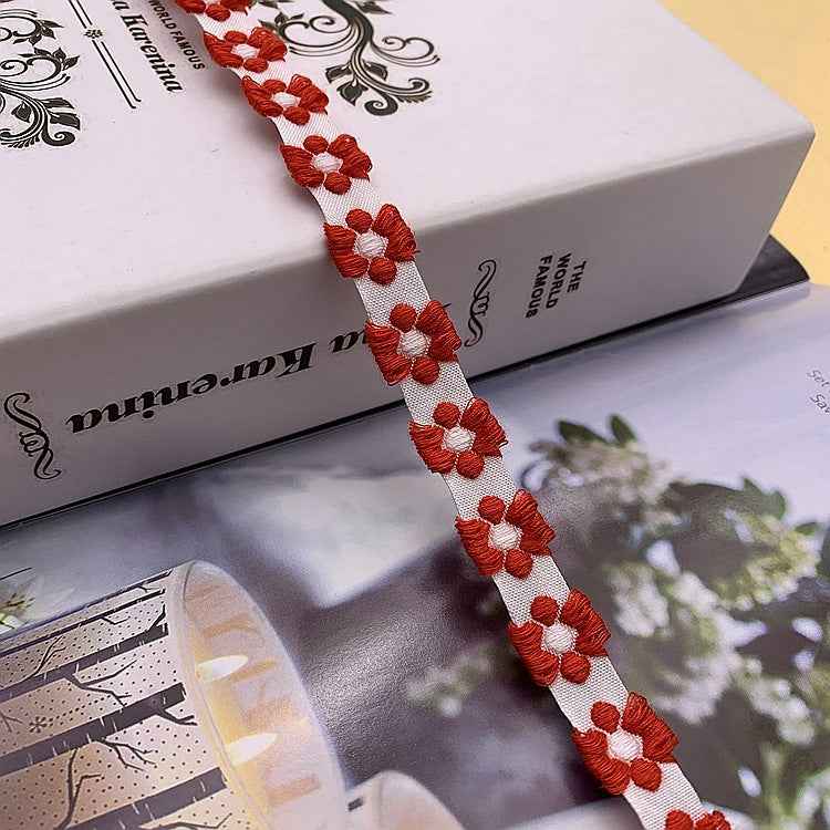 1.5cm Ethnic Jacquard Lace Trim – 40 Yards White Red