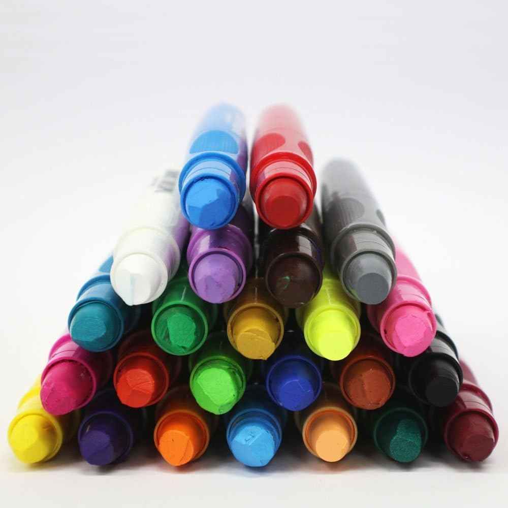 MONT MARTE Studio Twistable Colours,24 Blendable Colour Sticks 1 Paint Brush