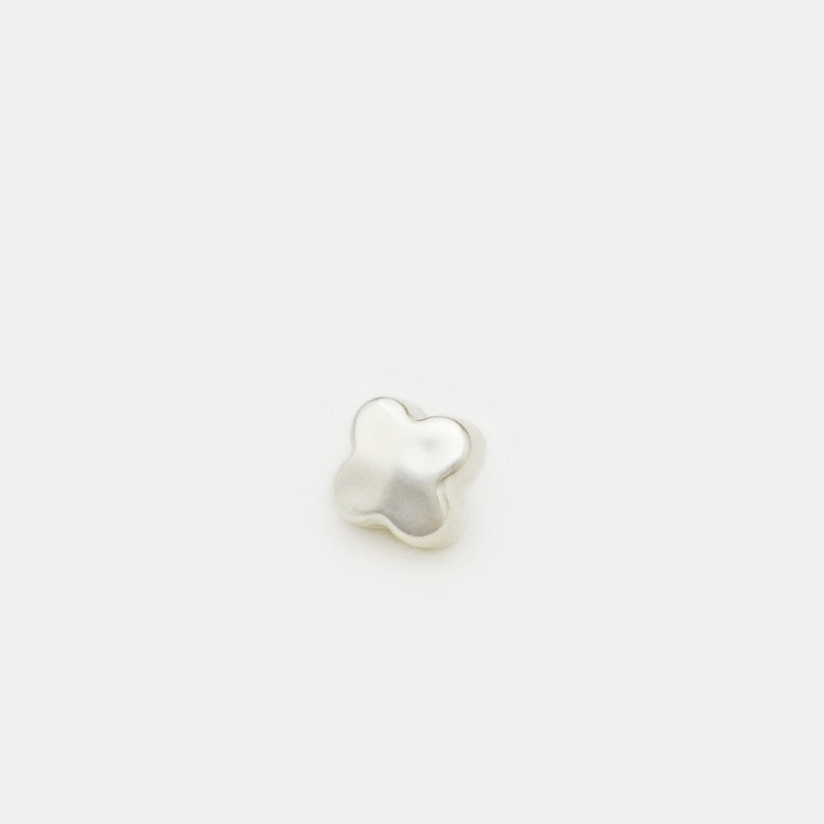 11mm Colorful Clover Hand-sewing Buttons for Shirt 20pcs White
