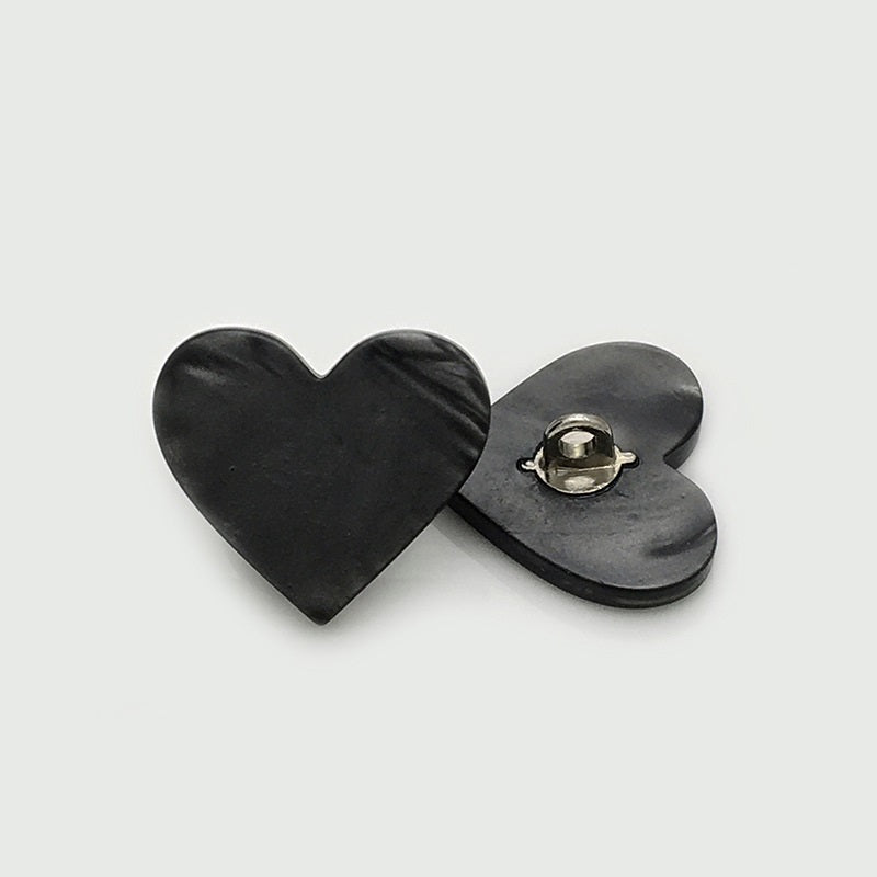17.5/22.5mm Black White Resin Heart Buttons with Metal Shank 10pcs Black