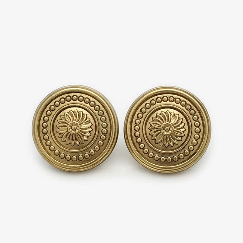 15-22.5mm Vintage Daisy Flower Metal Buttons Ancient Gold Finish 20pcs Gold