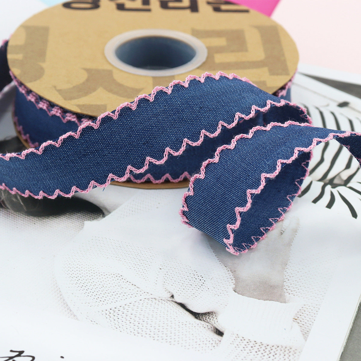 1/1.5 Inch Lace Edged Denim Ribbon 5 Yards Pink