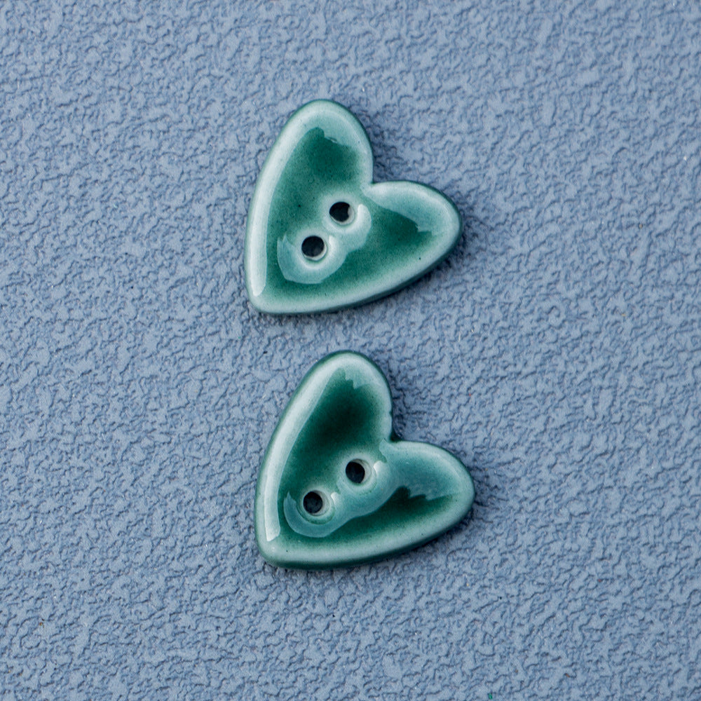 20mm Tiny Heart-Shaped 2-Hole Ceramic Buttons for Handmade DIY Jewelry 10pcs Green