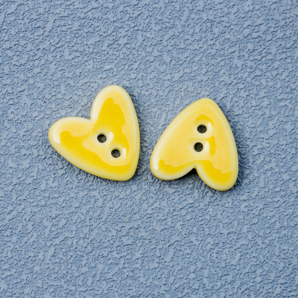 20mm Tiny Heart-Shaped 2-Hole Ceramic Buttons for Handmade DIY Jewelry 10pcs Yellow