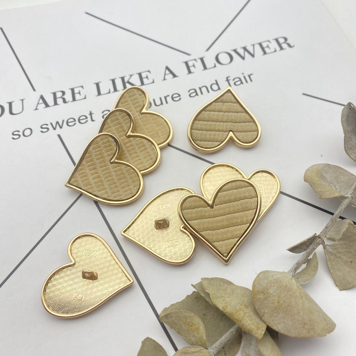 25mm Leather Surface Heart-Shaped Metal Shank Buttons 10pcs Khaki