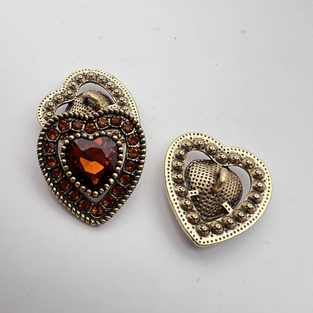 25mm Vintage Heart Shaped Crystal Metal Shank Buttons 10pcs Red