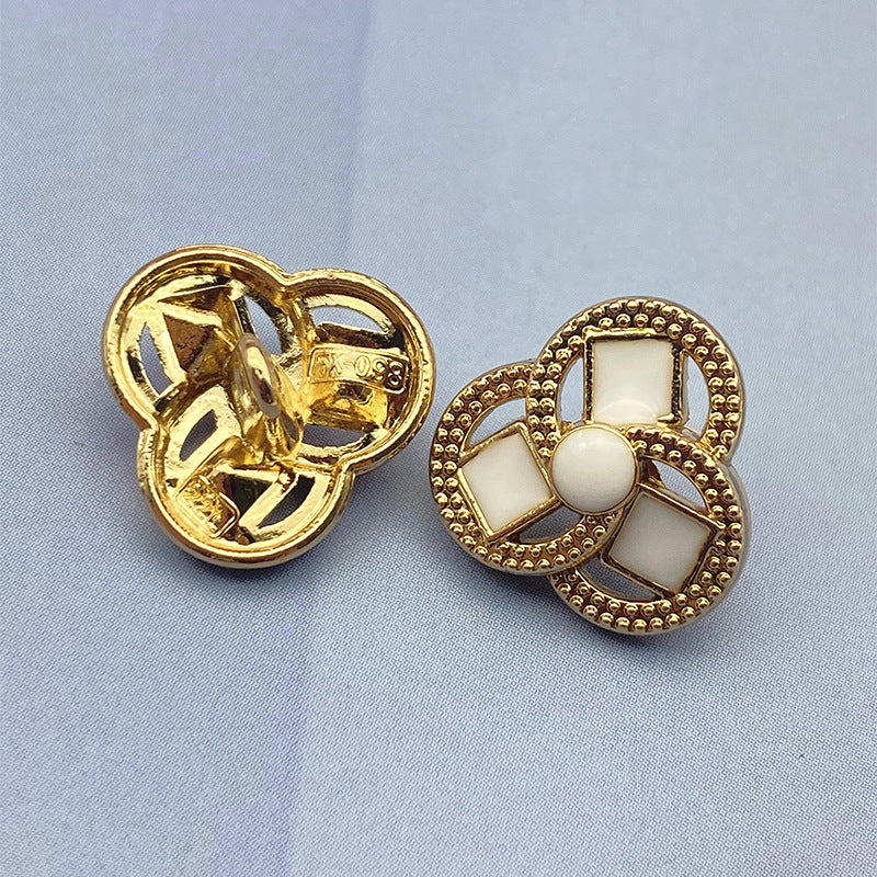 14mm Clover-Shaped Flower Metal Shank Shirt Buttons 20pcs White