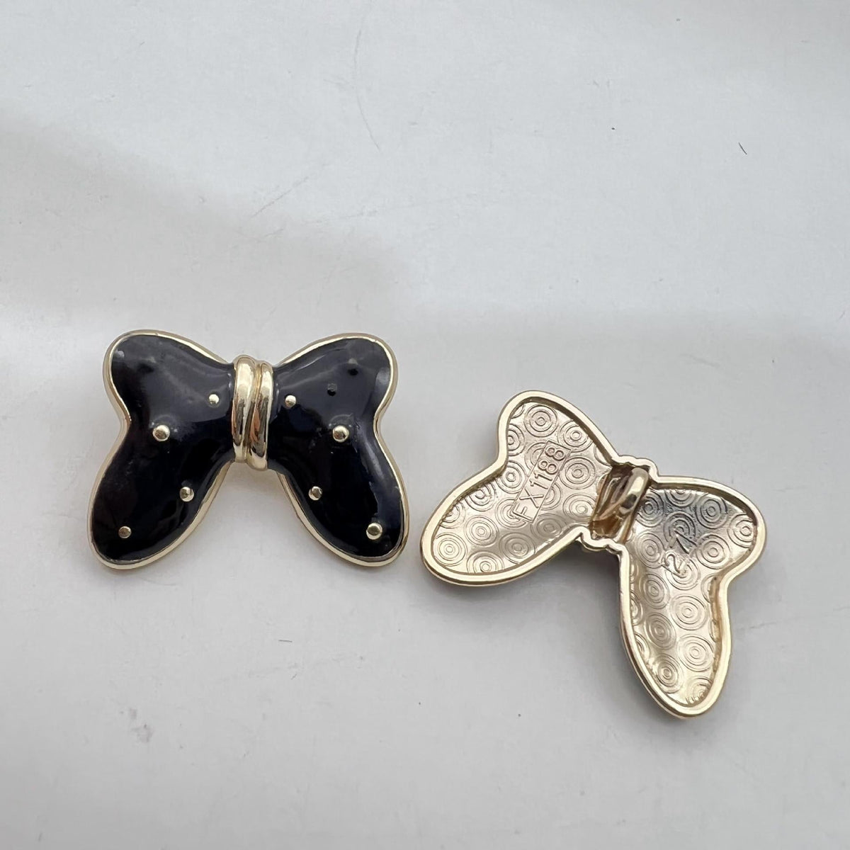 30mm Butterfly Starry Metal Large Shank Buttons 50 Pack
