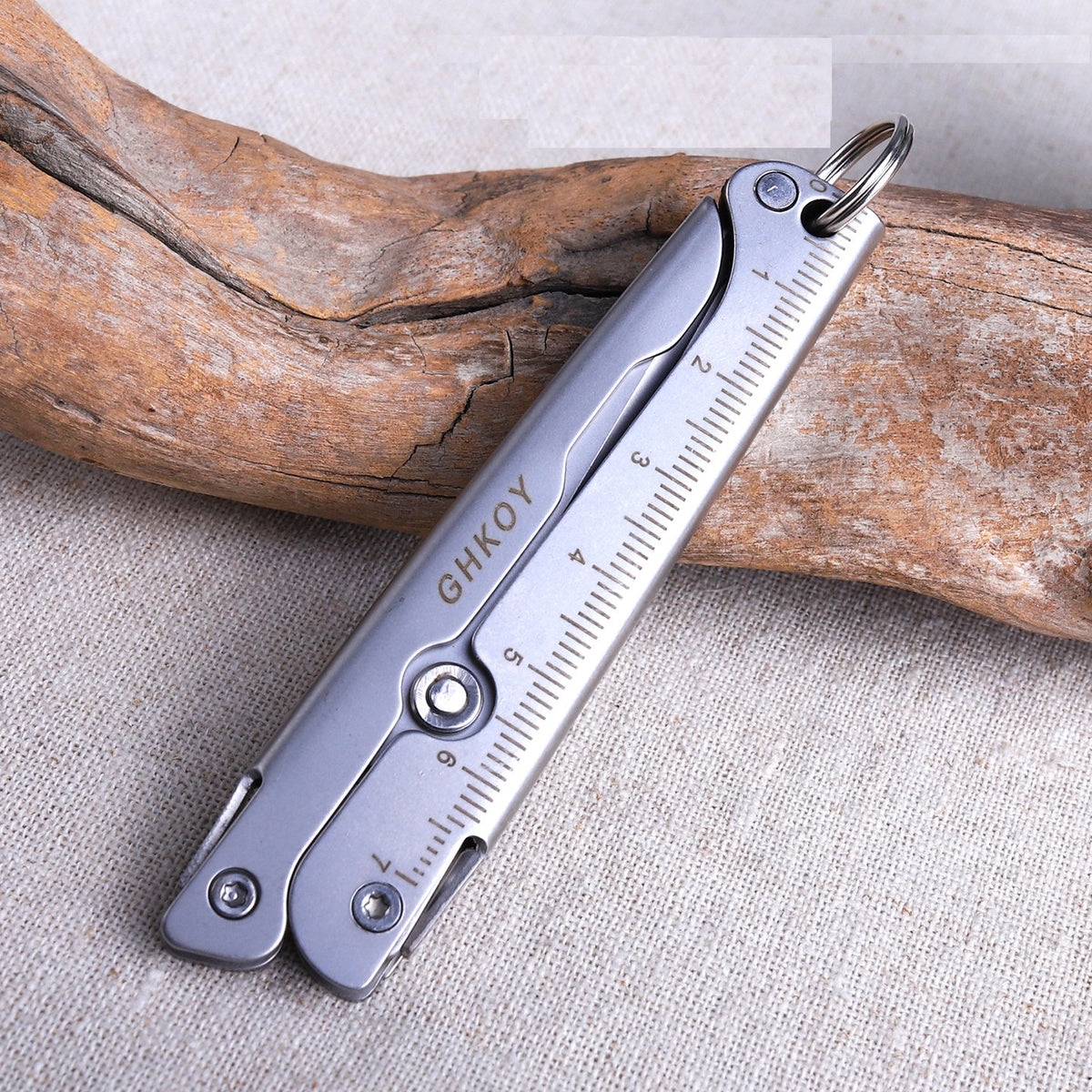 Compact 2-in-1 Foldable Scissors with Measuring Ruler