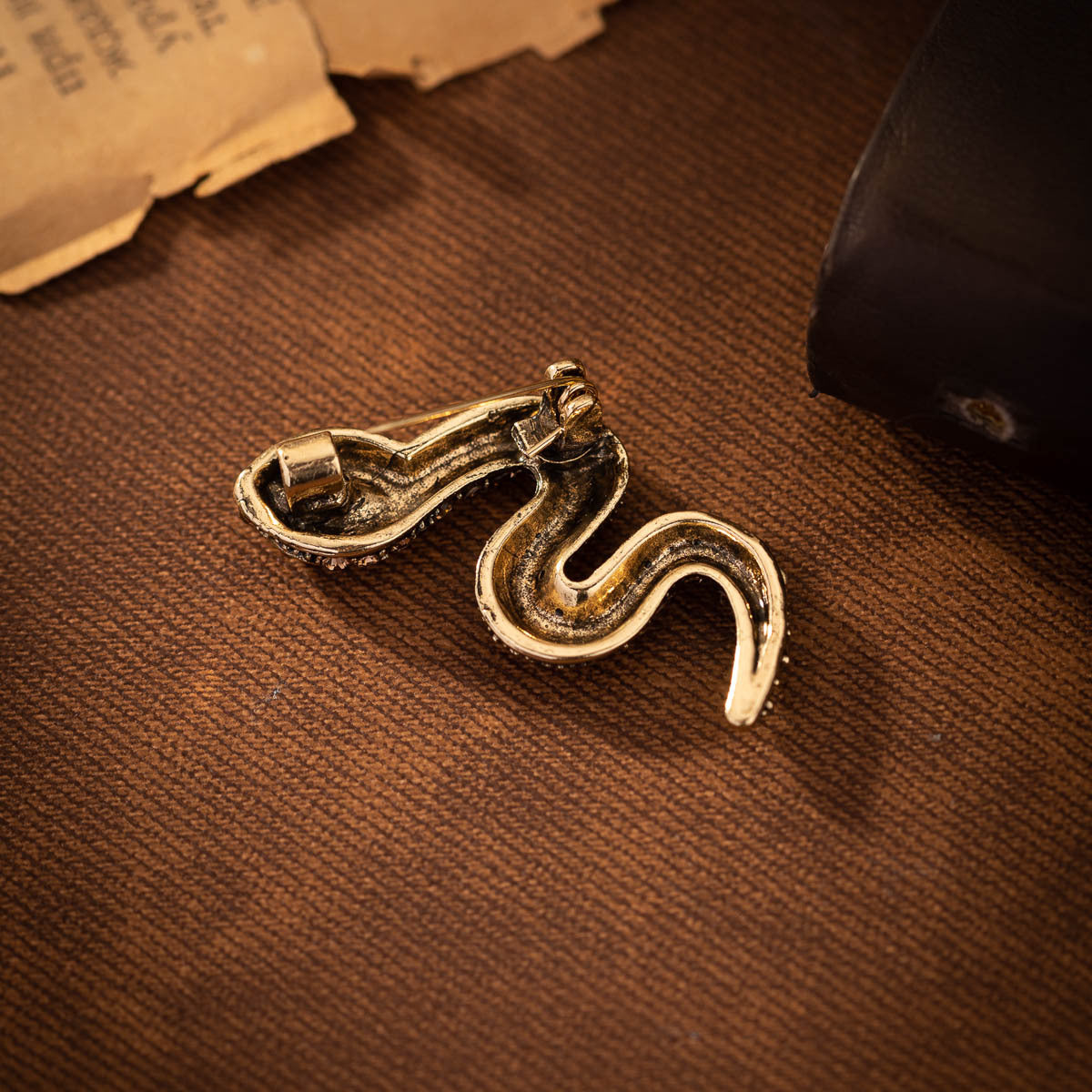 Retro Rhinestone Little Snake Brooch Animal Pin 2 Pack