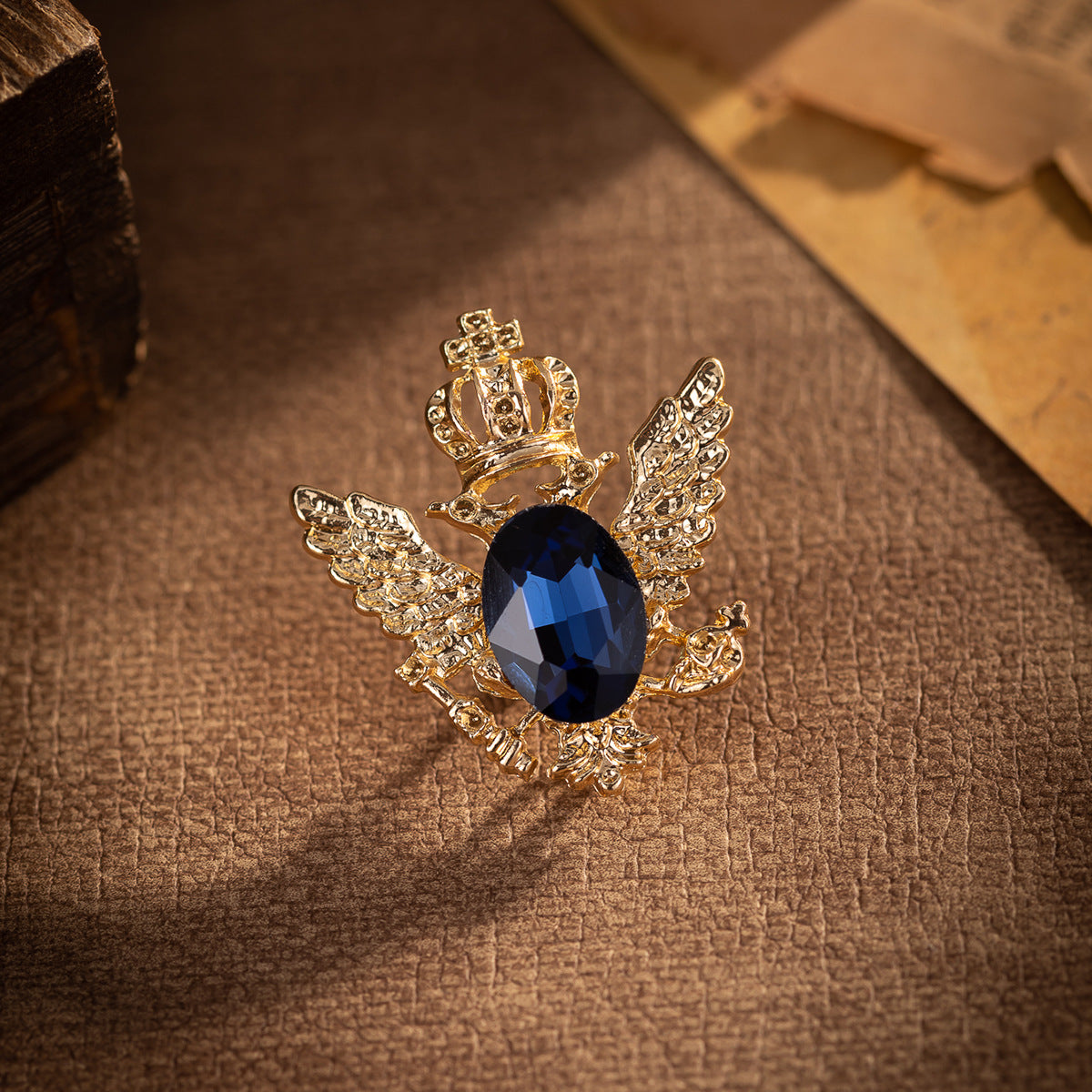 Men's Crystal Gemstone Winged Eagle Brooch - Shirt Lapel Pin 4pcs Gold
