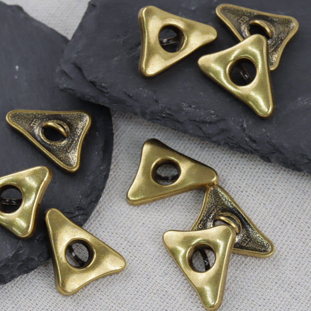18/21/26mm Triangular Gold and Silver Alloy Hand-sewing Buttons for Suits Coats 12pcs Gold