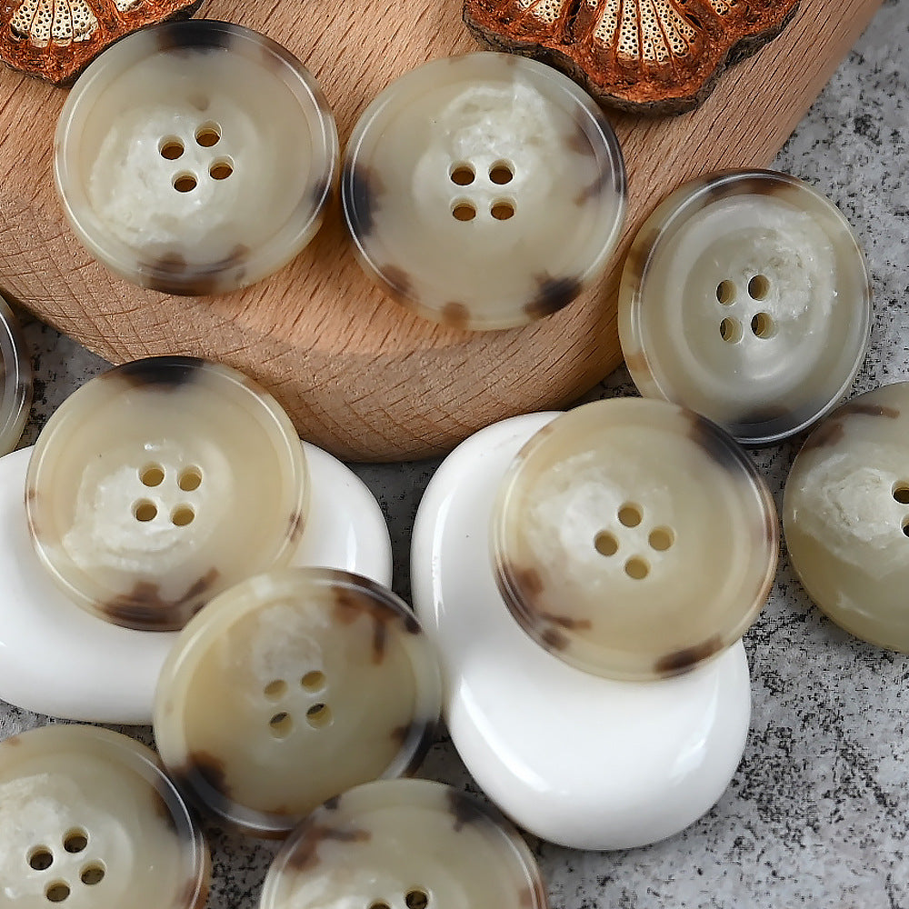 15-25mm Round 4 Hole Colorful Patterned Urea Buttons for Casual Suits Vests Light Khaki
