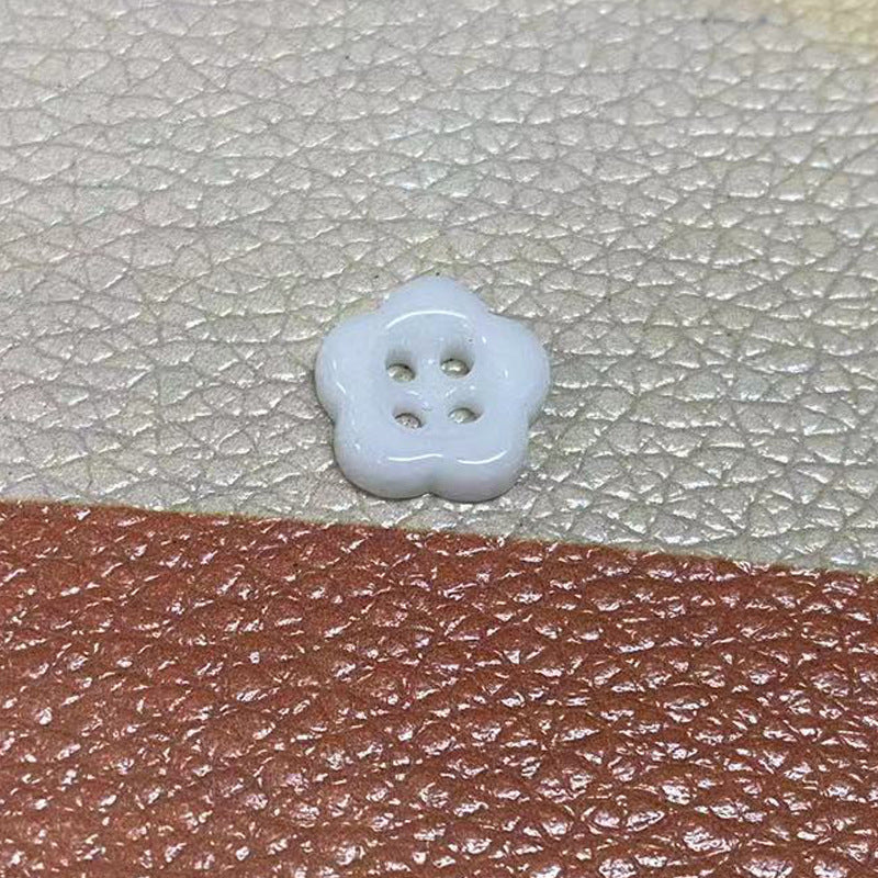 Simple Flower Shaped Four Hole Ceramic Clothing Buttons,10pcs White