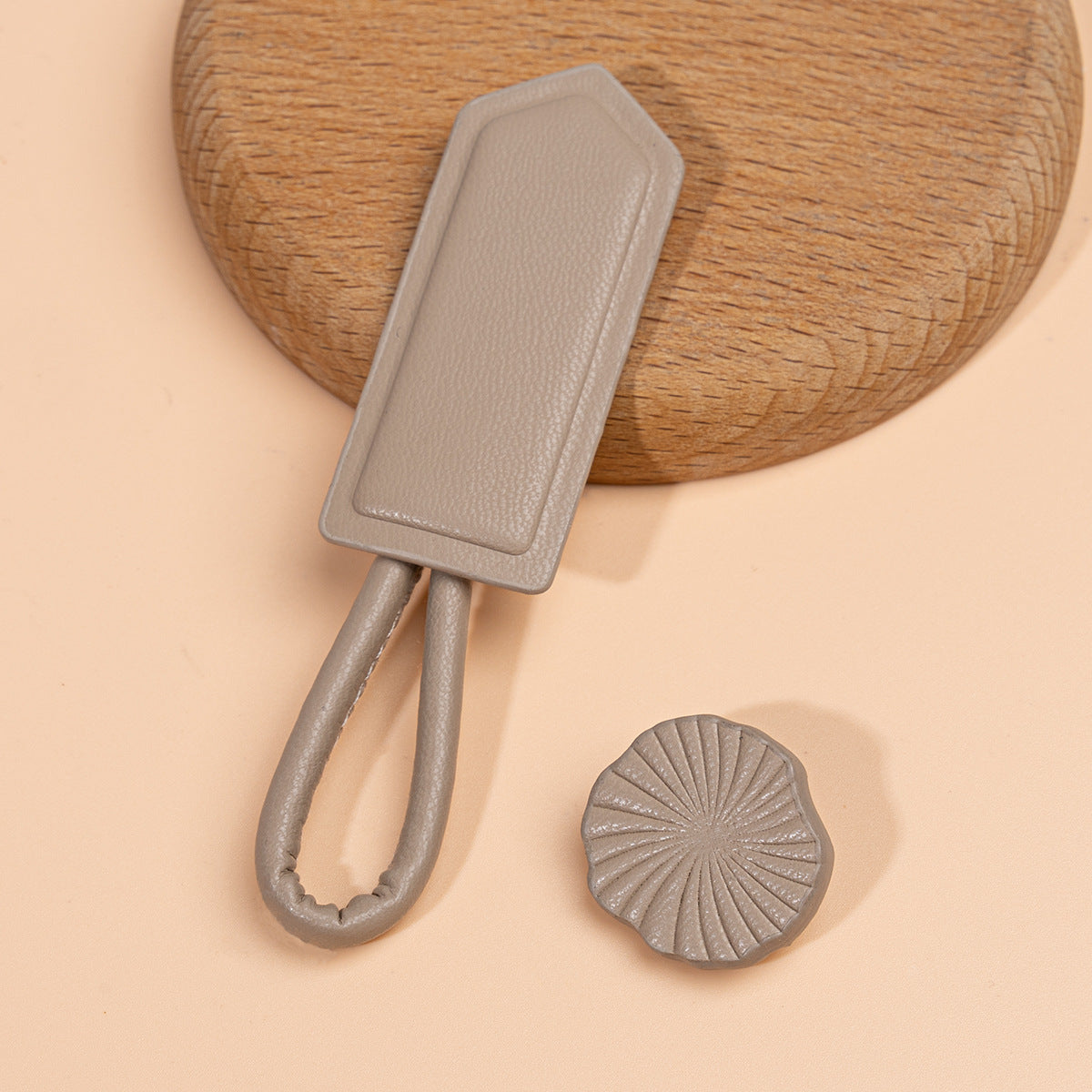 11.8cm Leather Chinese Knot Buttons for Hanfu Cheongsam Coats 5pcs Grey