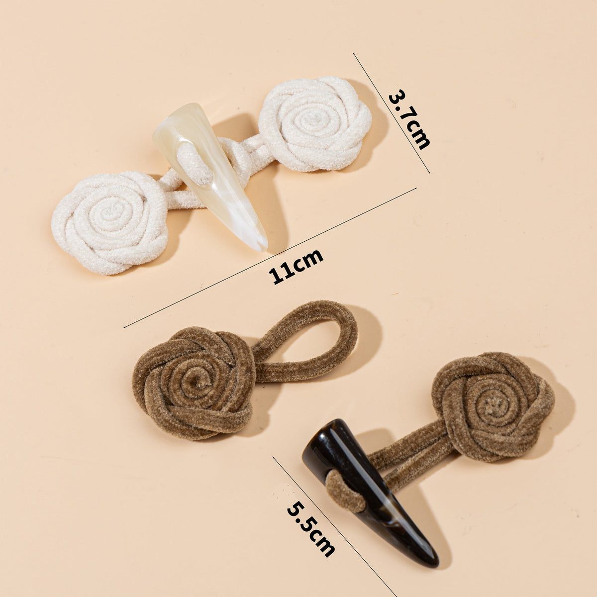11cm Corduroy Rose Sew-on Toggle Buttons with Resin Horn 4pcs