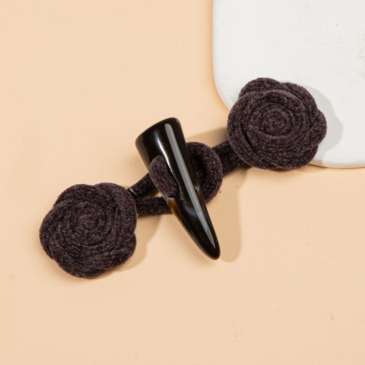 11cm Corduroy Rose Sew-on Toggle Buttons with Resin Horn 4pcs Coffee