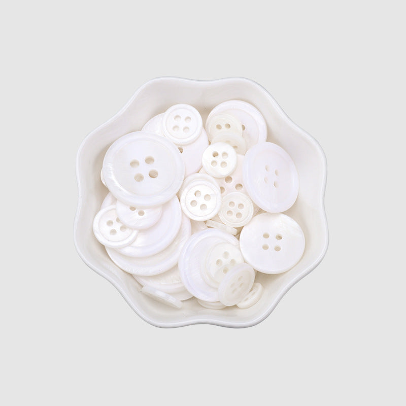 9-25mm Round 4-Hole White Pearl Shell Buttons for Shirts Suits 90 Pack