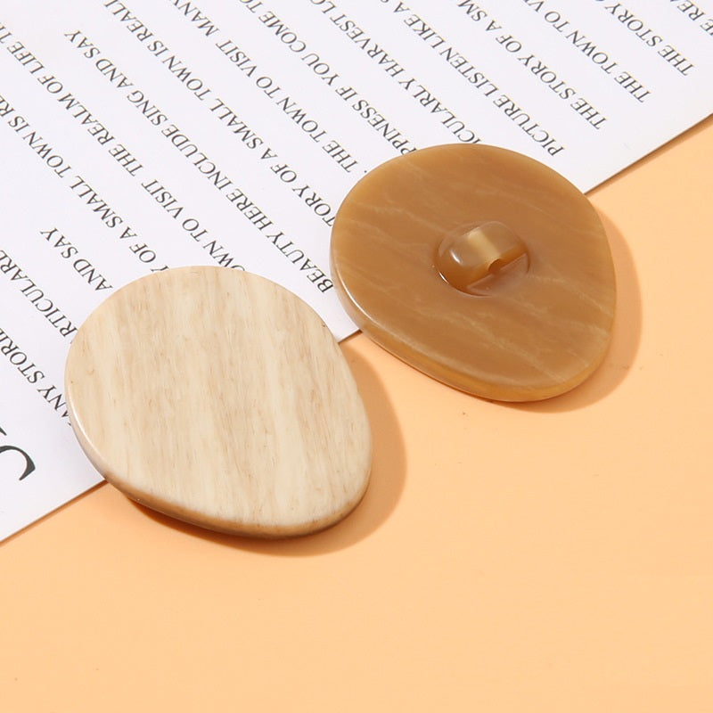 Oval Wood Grain Resin Shank Buttons 20 Pack(19/24/27/33mm) Beige