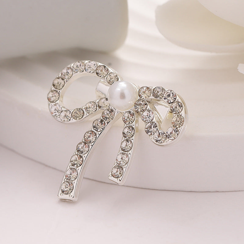 Bowknot Rhinestone and Pearl Brooch Metal Waist-Cinching Pin 6pcs