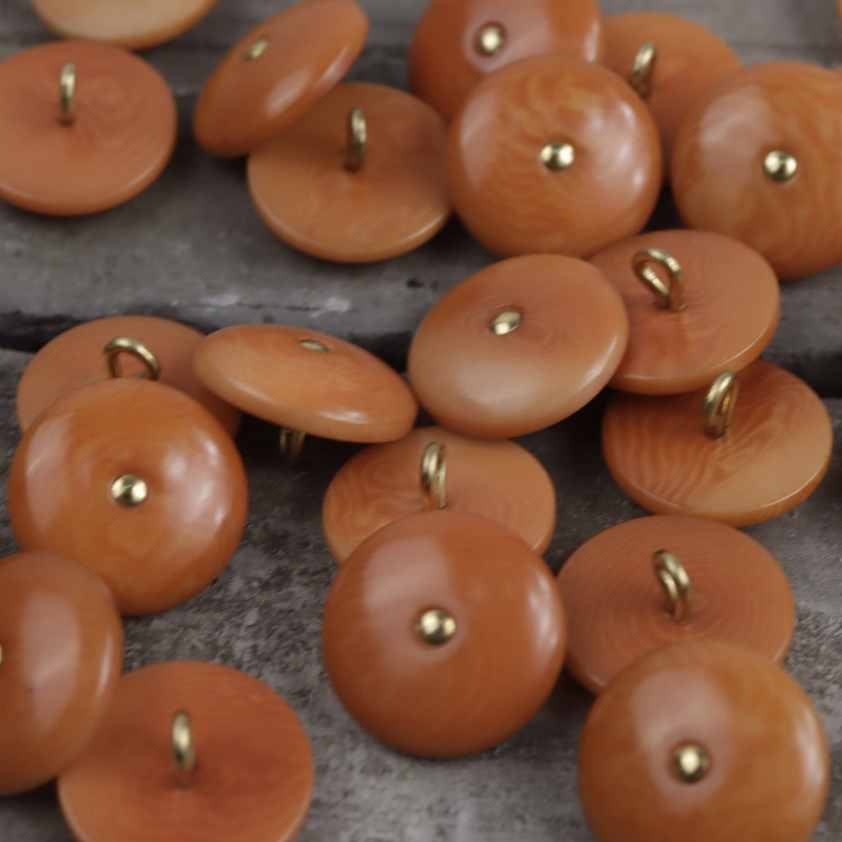 Retro Natural Palm Nut Shell Shank Buttons for Knitted Cardigans 25 Pack Orange