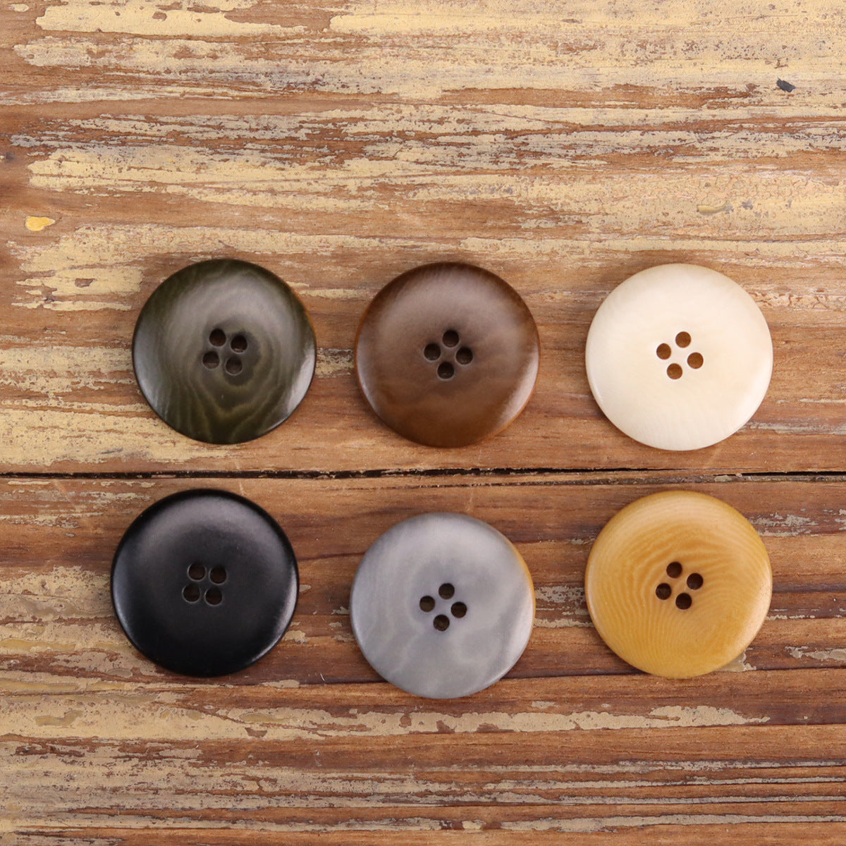 15-25mm Retro Burnished Palm Tree Nut Shell Buttons 25 Pack