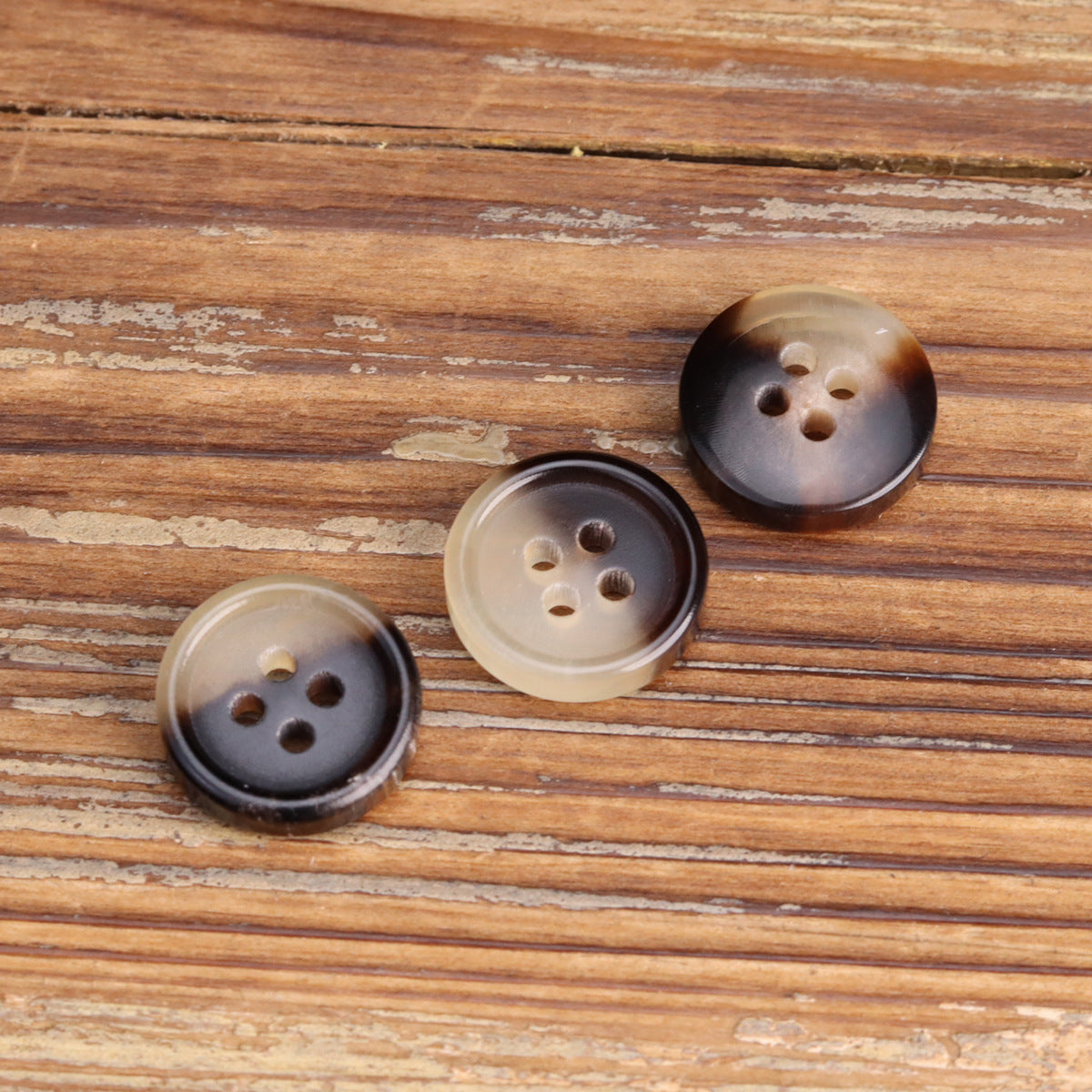 11.5mm Round-Edged Natural Yellow Cattle Horn Shirt Buttons 6pcs