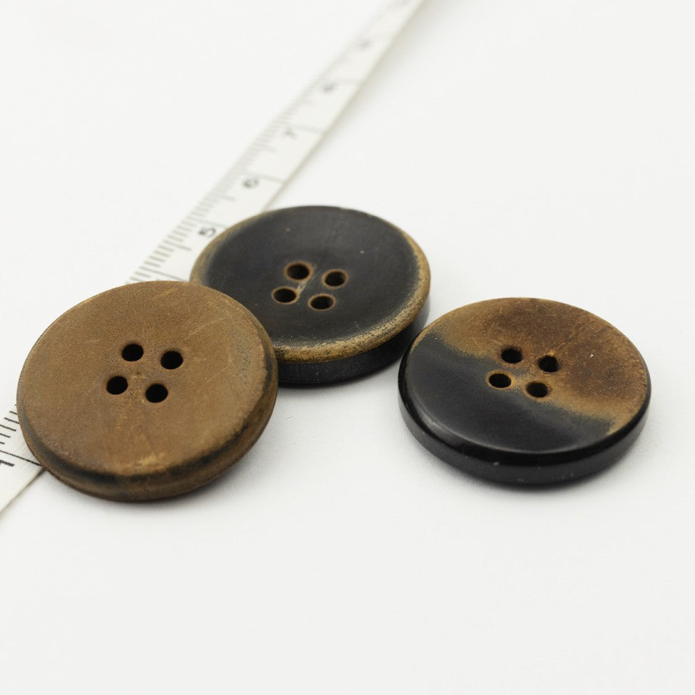40L Flat Retro Horn Buttons Black Yellowish-Brown Half-Burnt 10pcs
