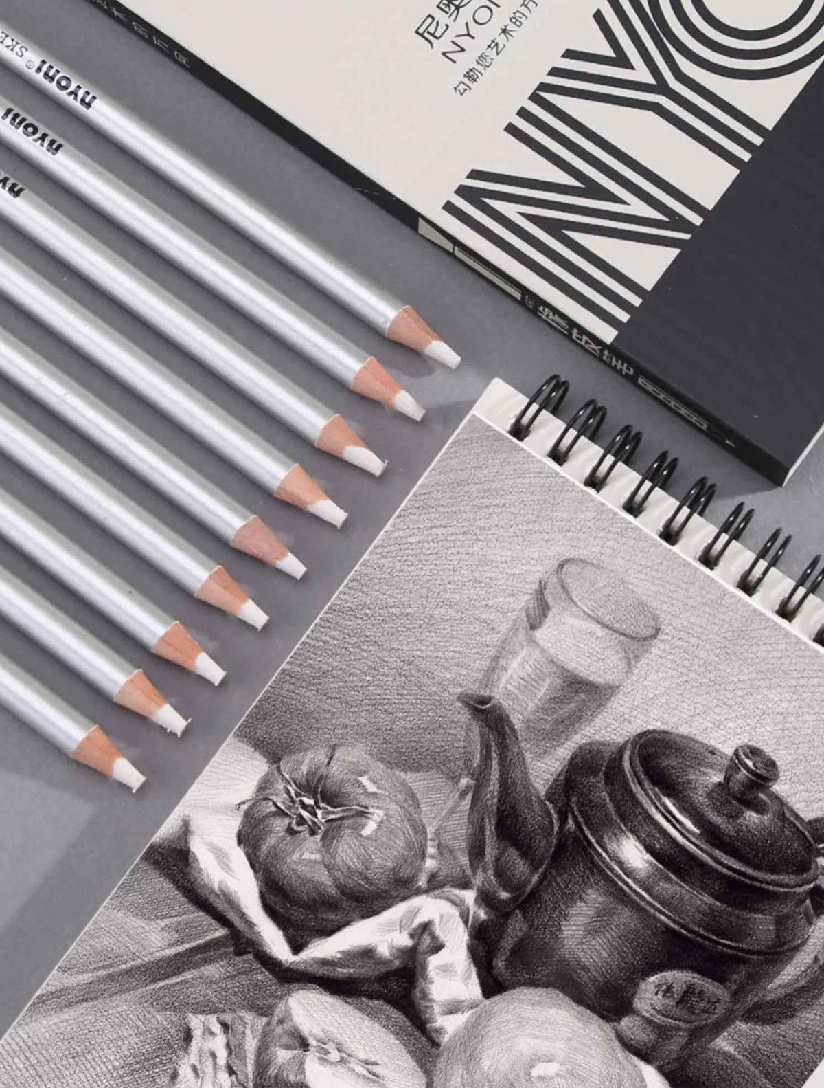 NYONI Detail Sketch Eraser Pencil with Brush 12 Pack