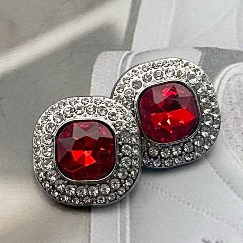 32L (20mm) Square Gemstone-Studded Metal Shank Buttons 12pcs Silver Red