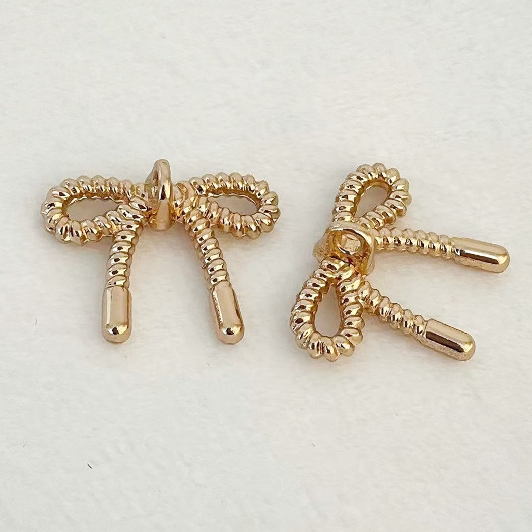 "Lace Butterfly" Hollow Metal Buttons with Thin Edge 20PCS Gold