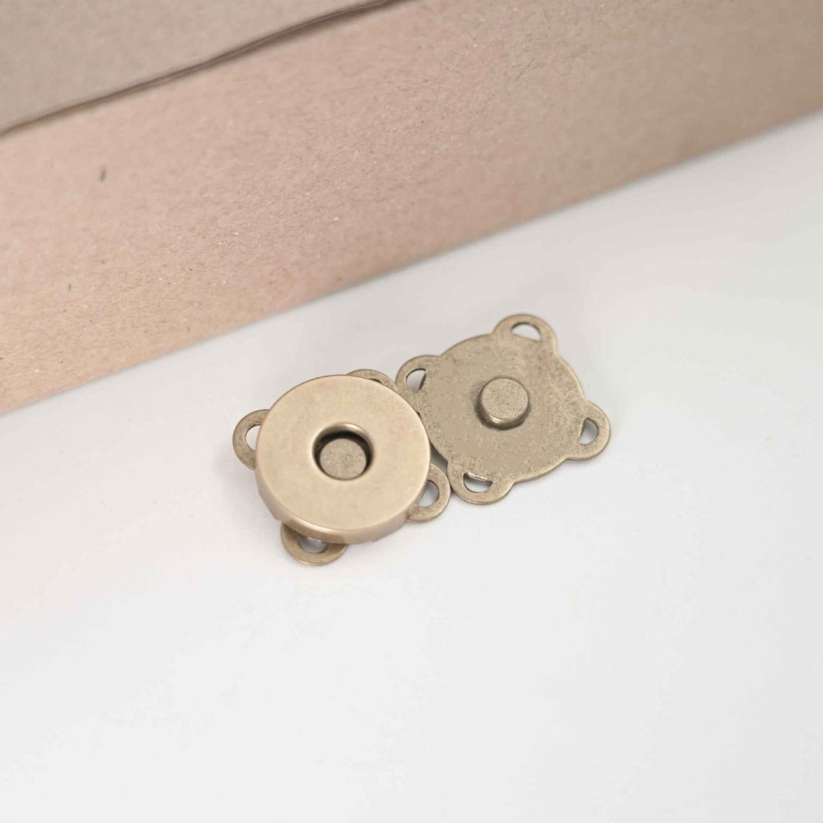 14/18mm Metal Magnetic Snap Buttons for Handmade Bags Clothing 20pcs Bronze