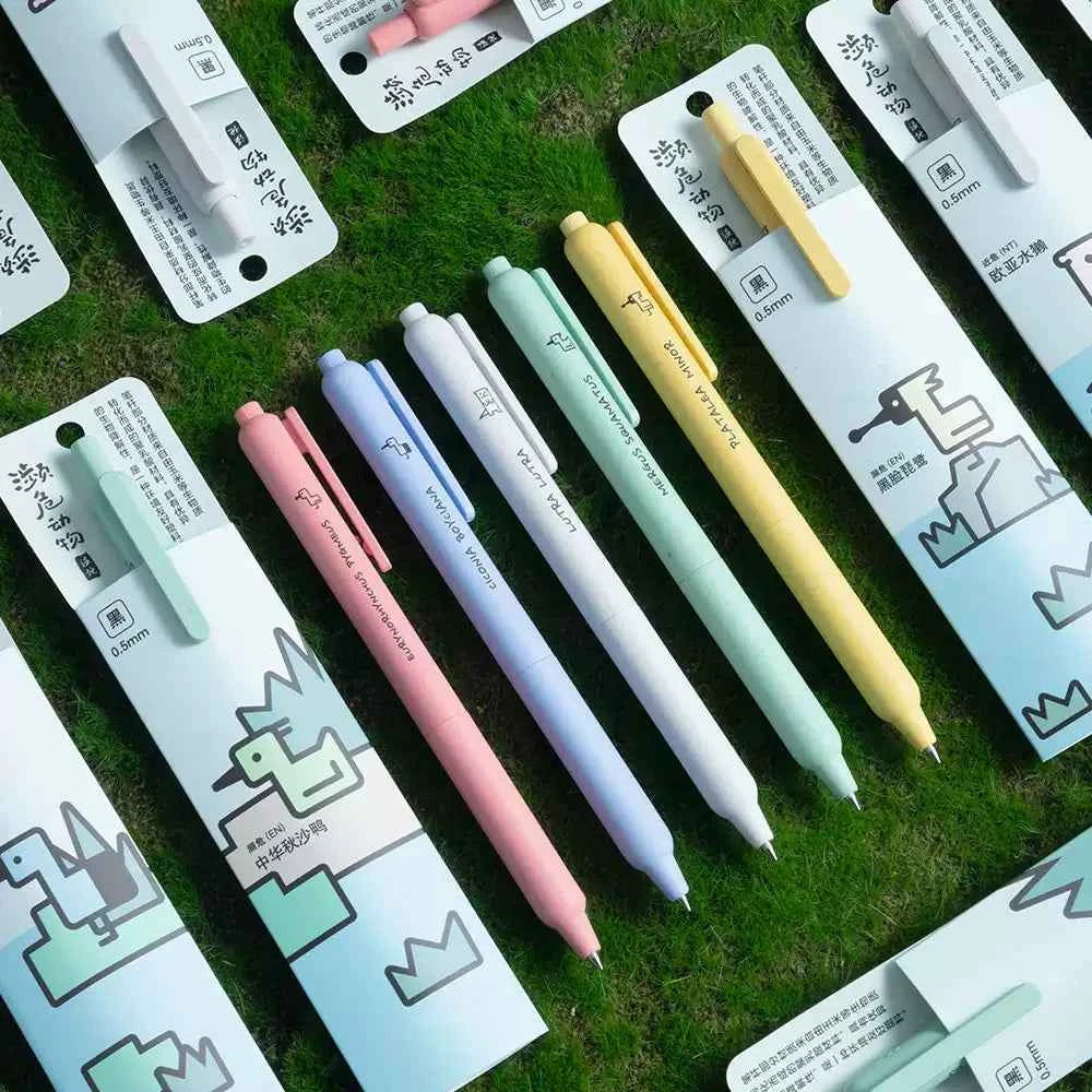 M&G Endangered Animals Click Neutral Gel Pens 0.5mm 5 Pack