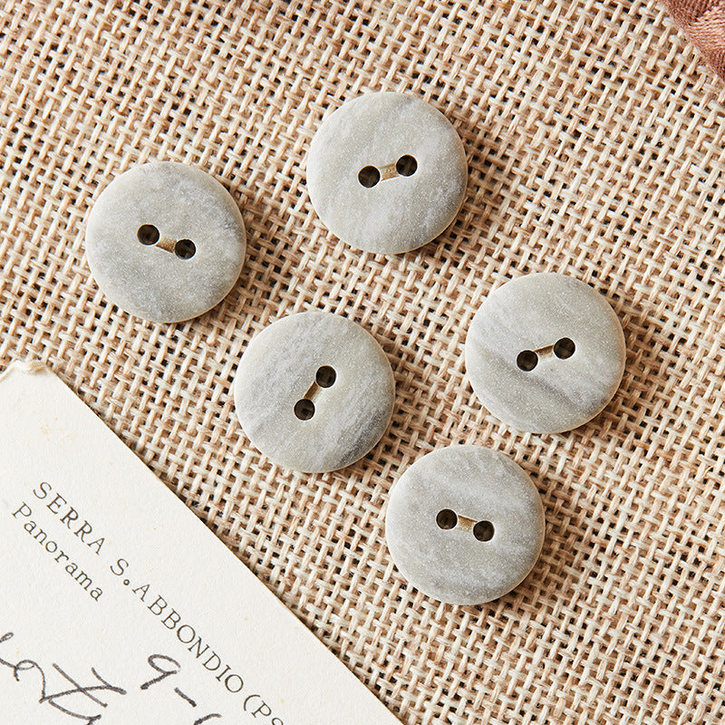 24L/32L Round Two-Hole Eco-Resin Buttons Light Grey