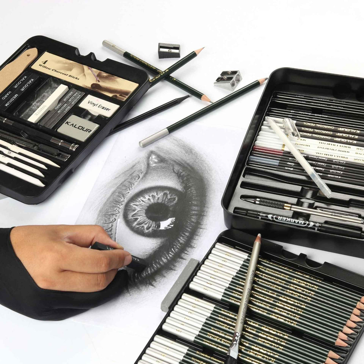KALOUR 70-pack kunstbenodigdheden, schetstekenpotloden, set van blikken doos