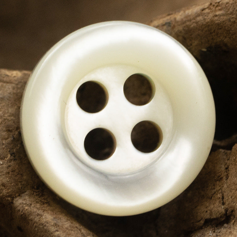 Beige Shell Buttons for Retro Silk Shirts Dresses 10pcs B