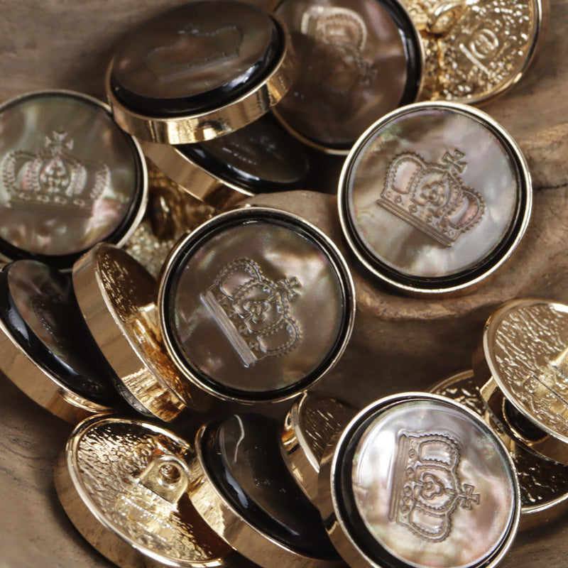 Resin Crown Pattern Button with Gold Metal Base 10pcs Brown