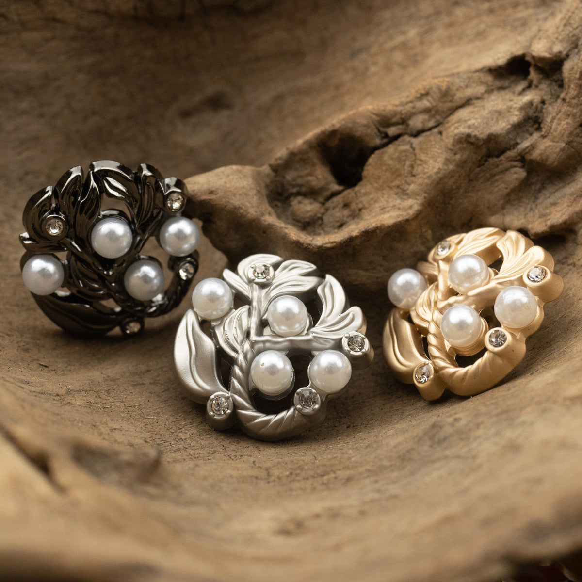 Irregular Hollow Leaf Petal Diamond-Inlaid Pearl Metal Buttons 10pcs