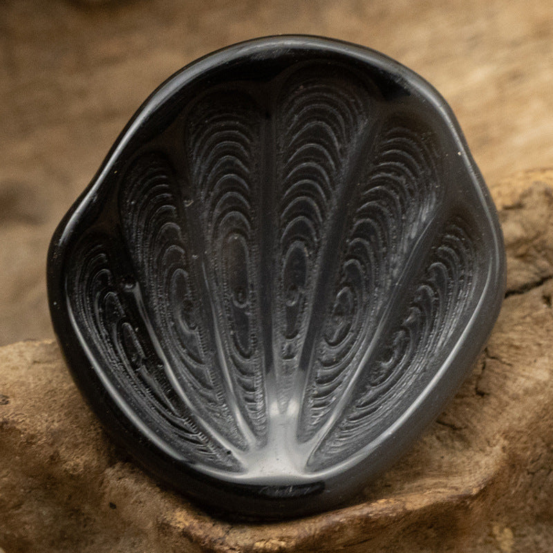 21-34mm Fan-Shaped Resin Shank Buttons with Feather Texture 10pcs Black