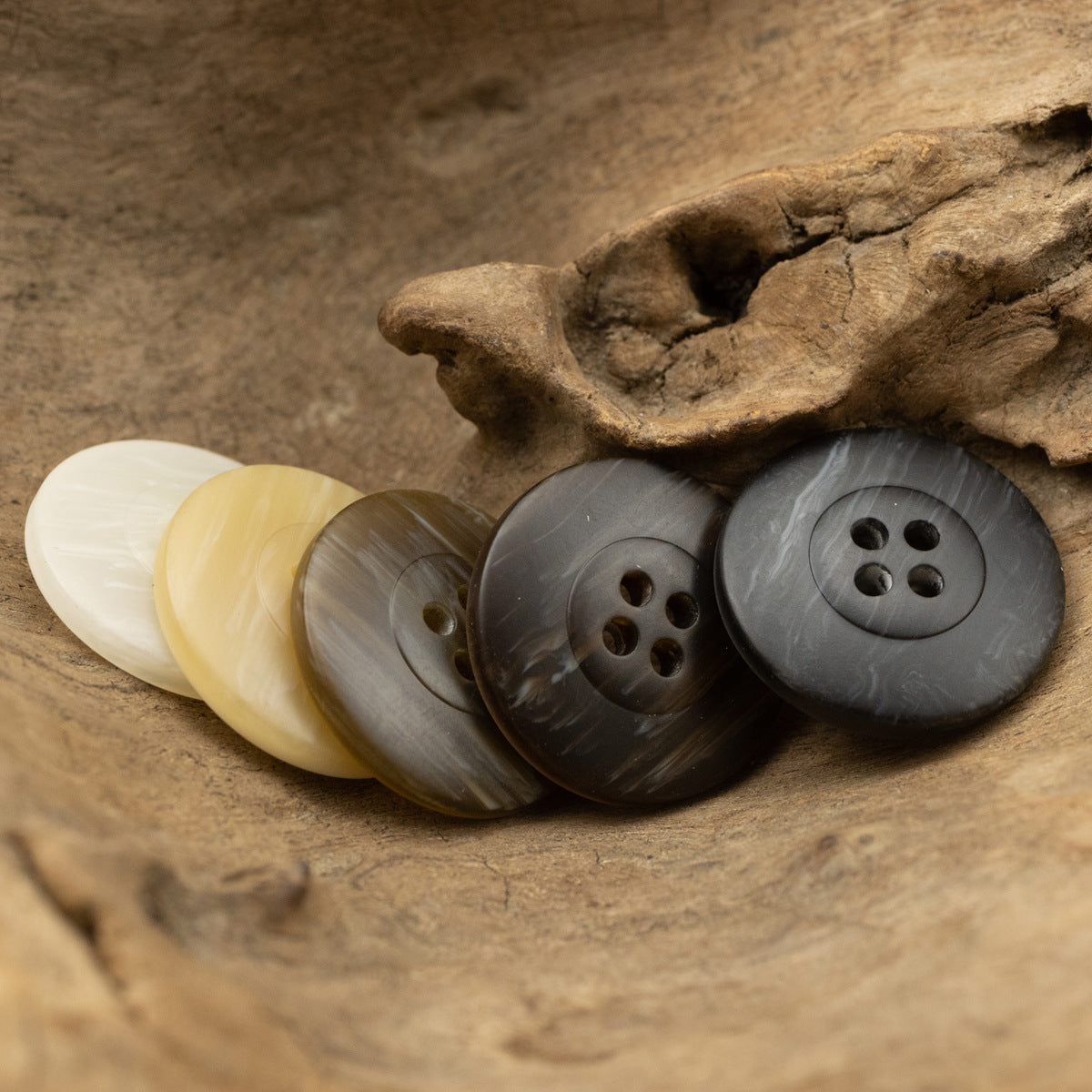 Wood Grain Gradient Resin Buttons for White Linen Cotton Suits 20pcs