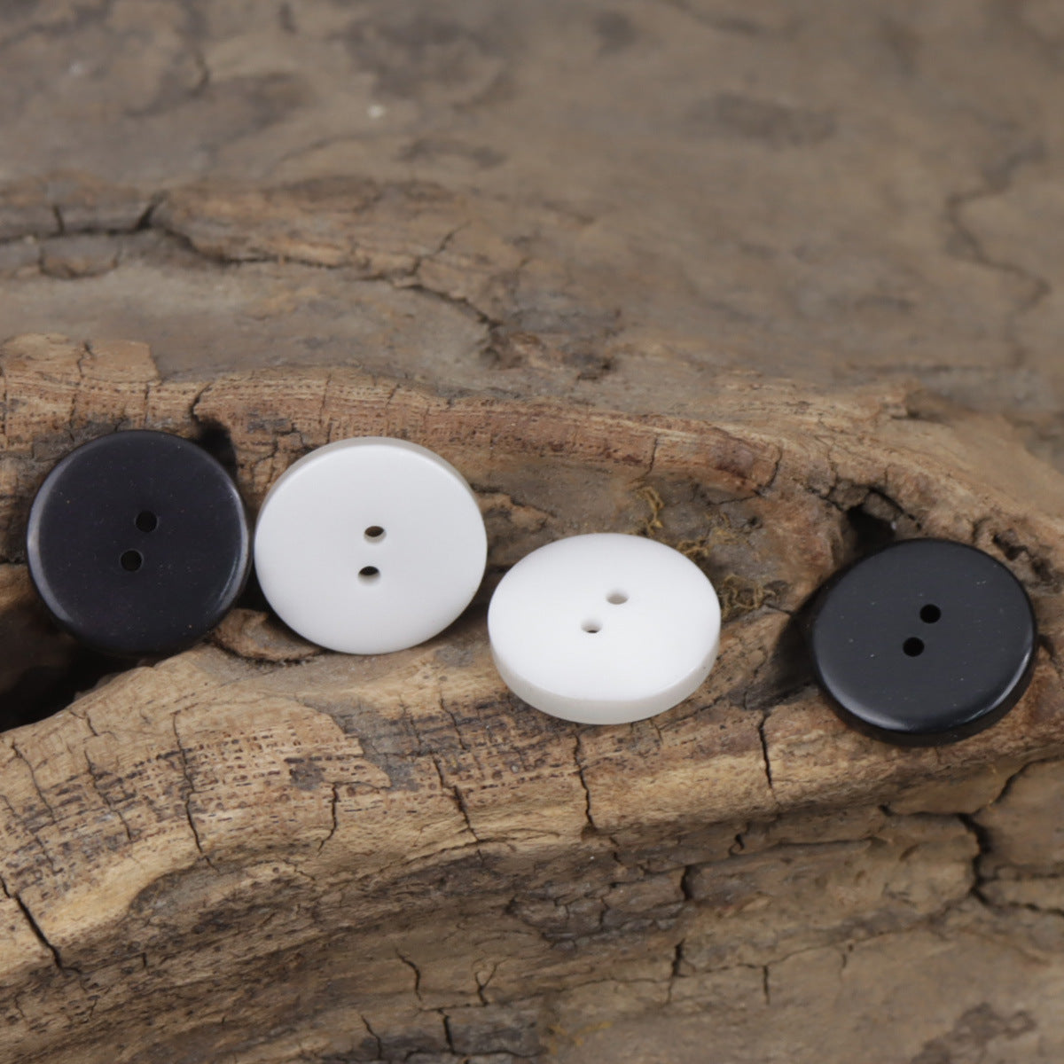 11.5mm Round 2 Hole White Black Resin Buttons,100pcs