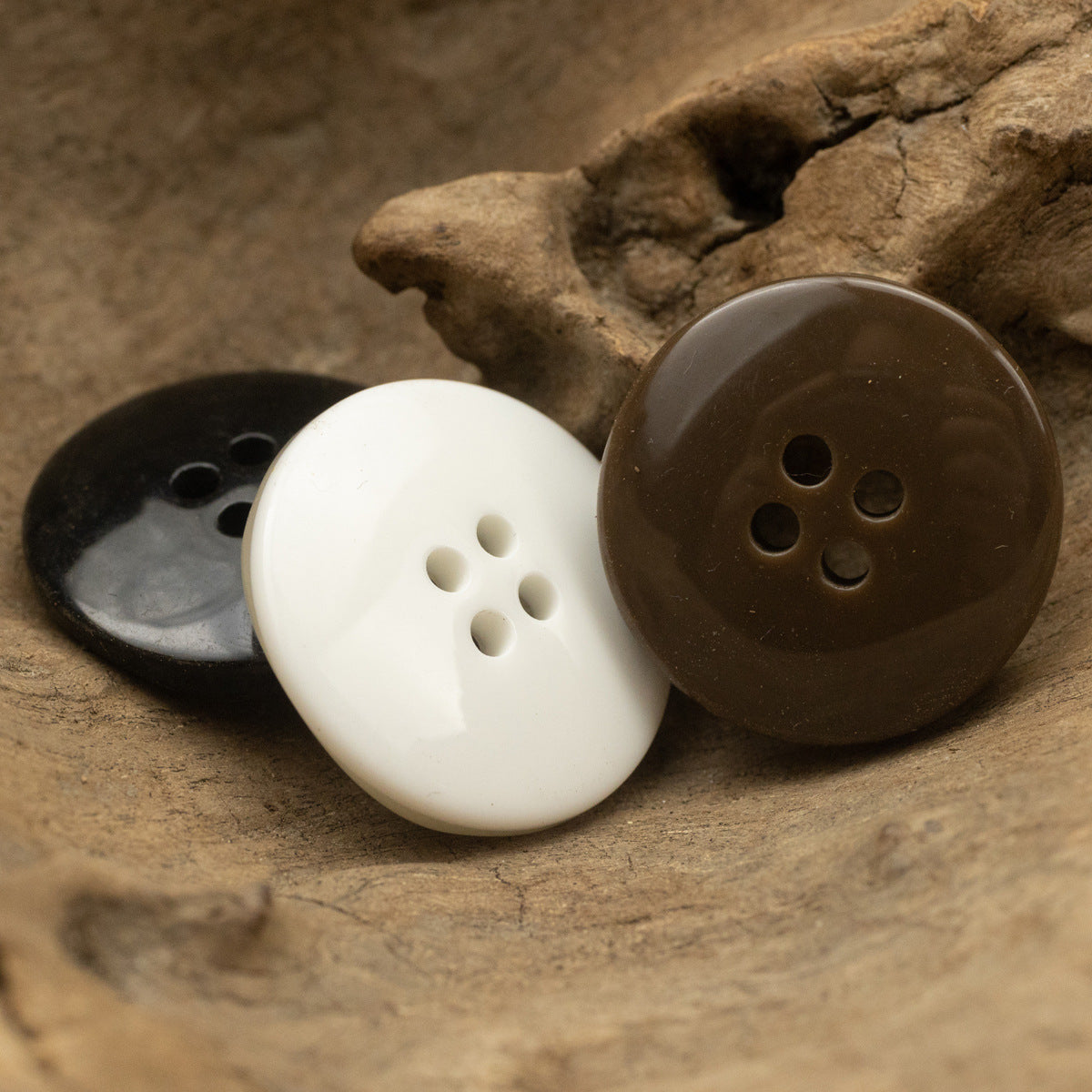 25mm Dazzling Color Flower Resin Buttons for Woolen Coats - 10pcs