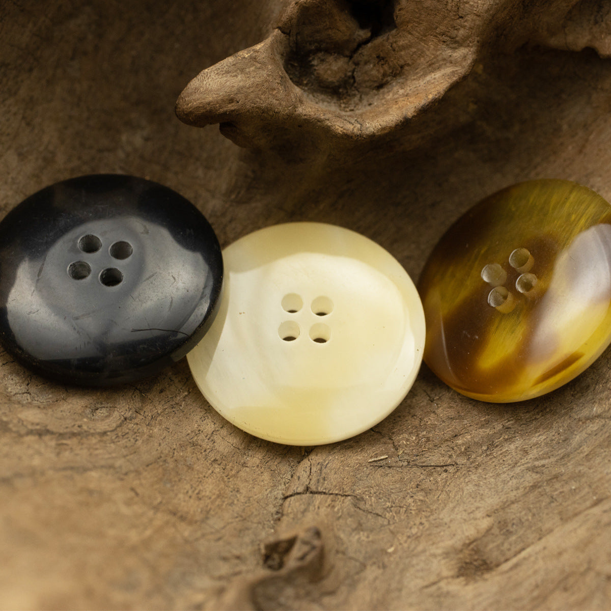 15-30mm Gradient Imitation Amber Pattern Resin Buttons 20pcs