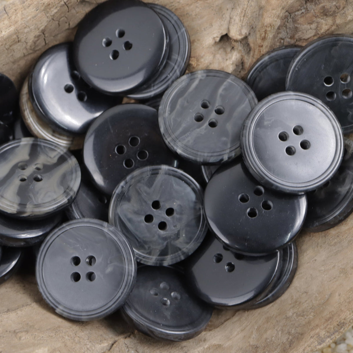 15mm - 30mm Resin Buttons Smoke Pattern White Coffee Black 30pcs Black
