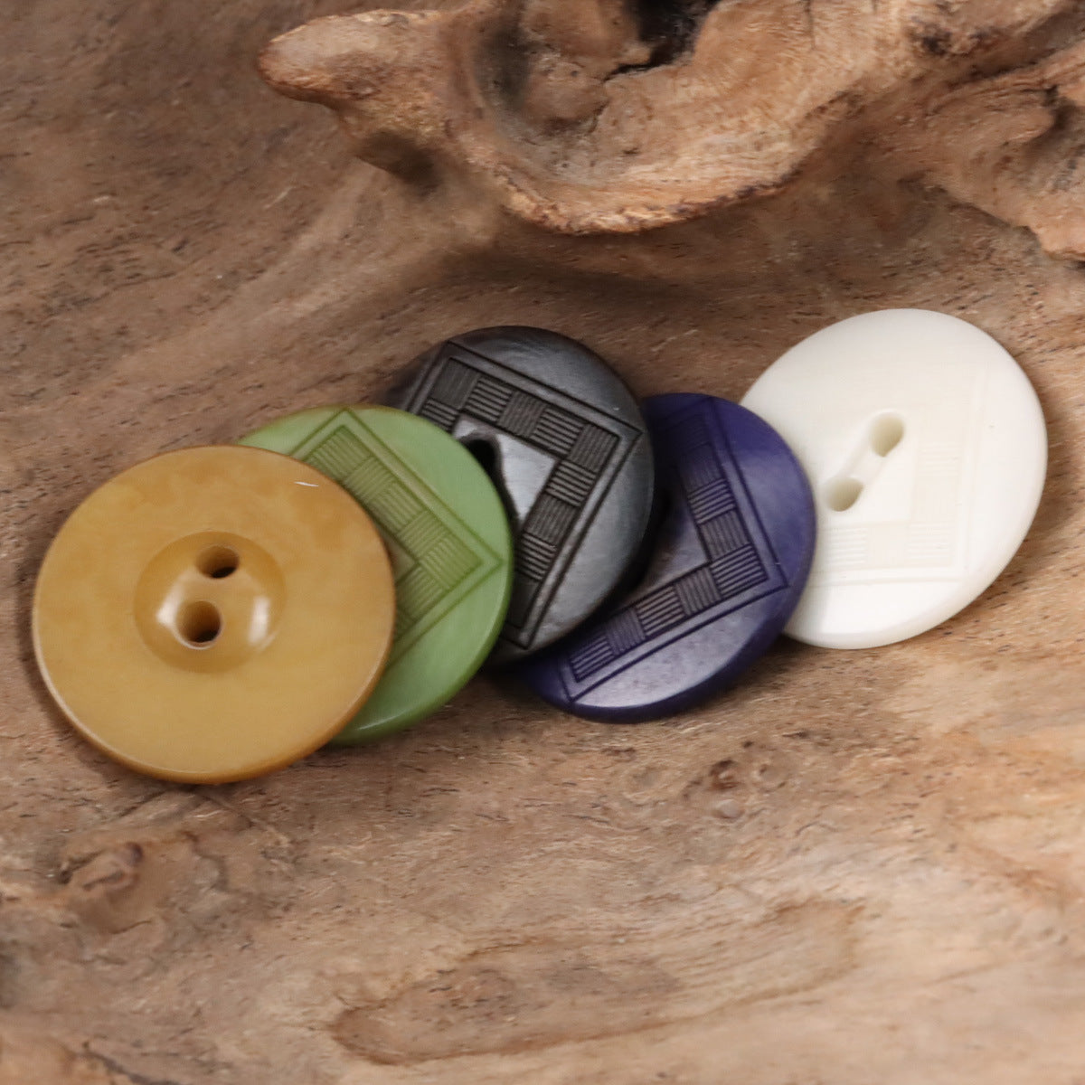 Creative Chessboard UFO Natural Tagua Nut Buttons,10pcs