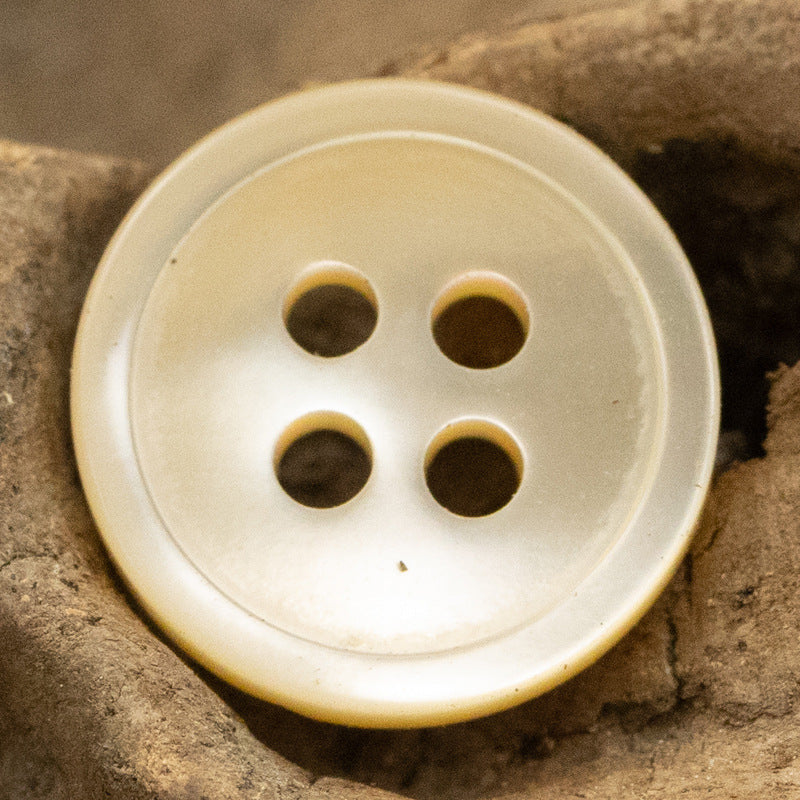 Tarot Shell Buttons Round 11.5mm 10 Pack Nature
