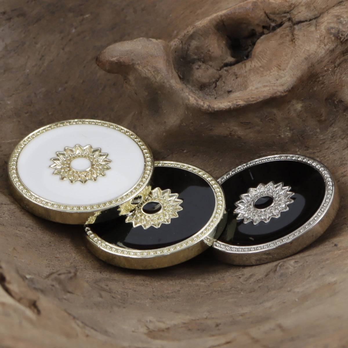 Embellished Floral White Gold Tone Metal Personalized Buttons 10pcs