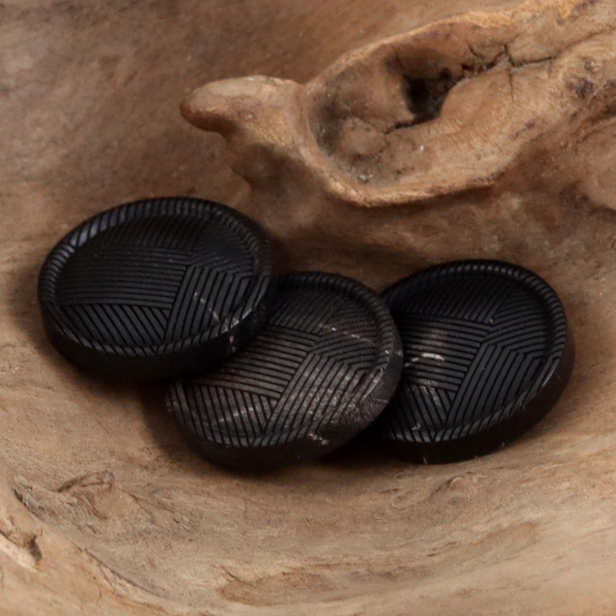 American Retro Twill Natural Real Horn Black Buttons 10pcs
