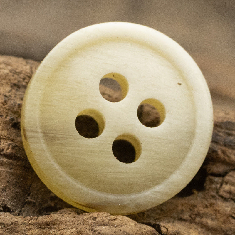 11.5mm White Khaki Imitation Wood Grain Resin Buttons 50pcs Khaki