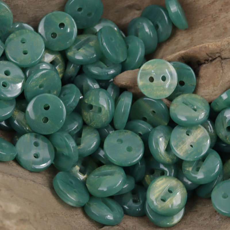 11.5mm Emerald Gold-Plated 2-Hole Resin Buttons 50 Pack
